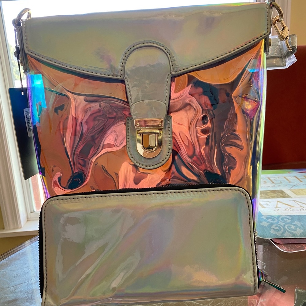 Fashion 2 handbags from 'Hologram' collection